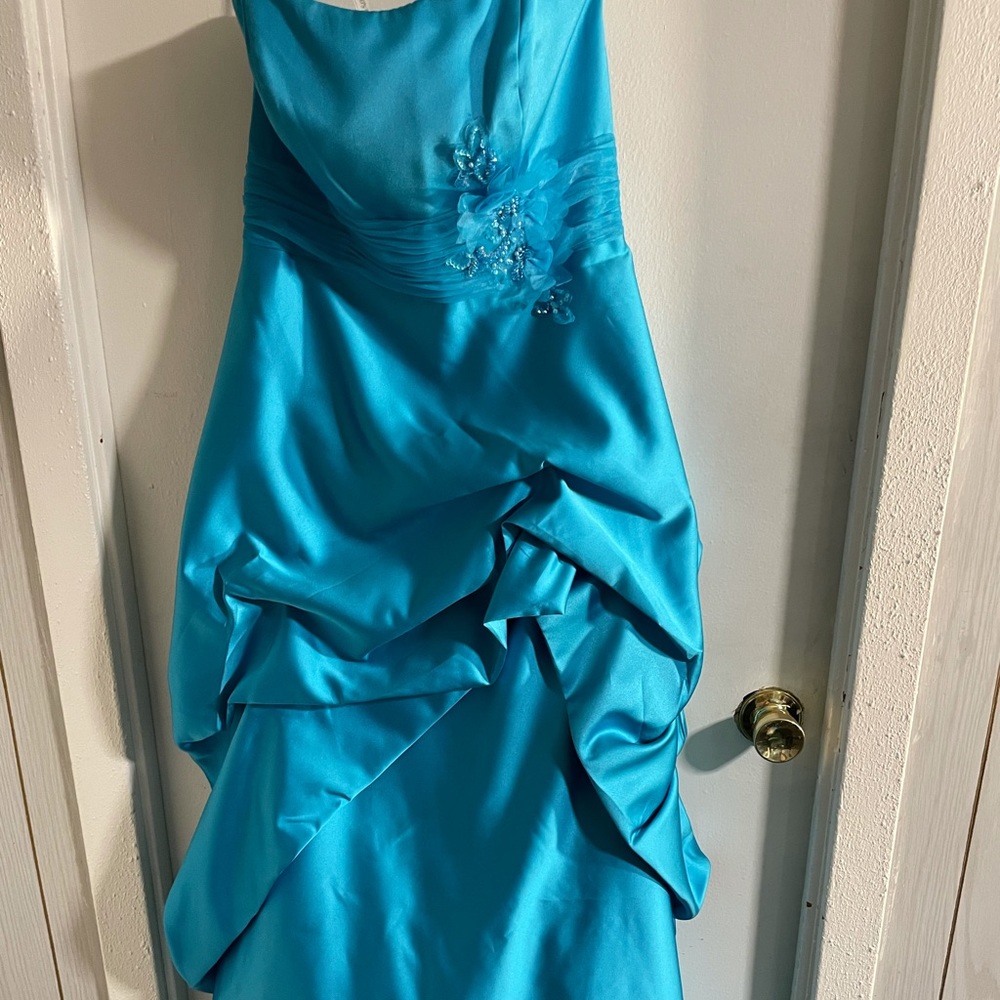 David’s Bridal Malibu Bridesmaid Dress. Size 10.
